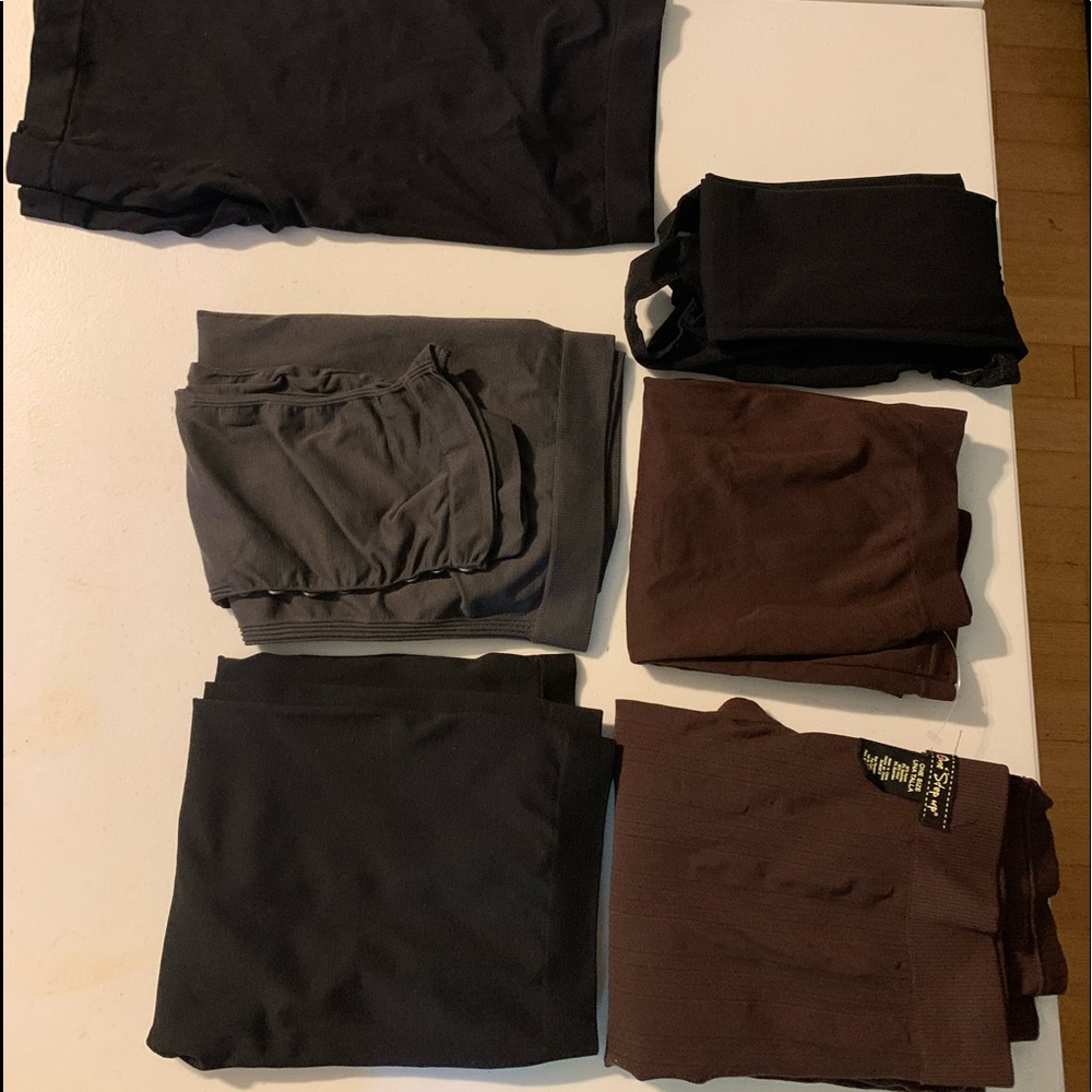 Bundle of 5 leggings and 1 pair of shape wear shorts